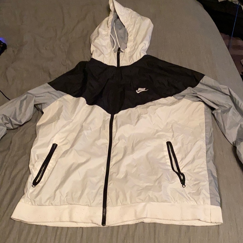 Nike windbreaker